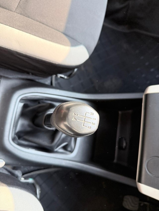 Second-hand 2021 Renault Triber RXL BSVI for sale in Thane-12