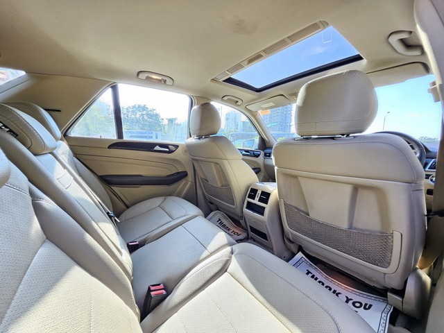 Second-hand 2014 Mercedes-Benz M-Class ML 250 CDI for sale in Mumbai-18