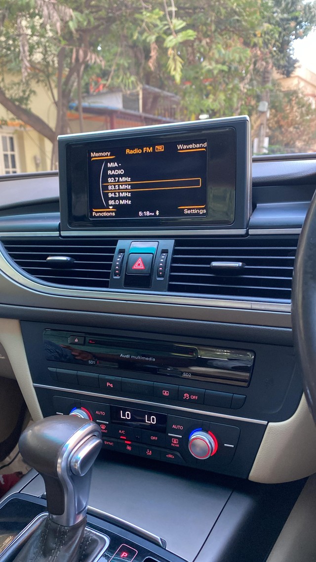 Second-hand 2015 Audi A6 35 TDI Technology for sale in Bangalore-20