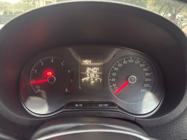 Second-hand 2016 Volkswagen Ameo 1.2 MPI Highline for sale in New Delhi-12