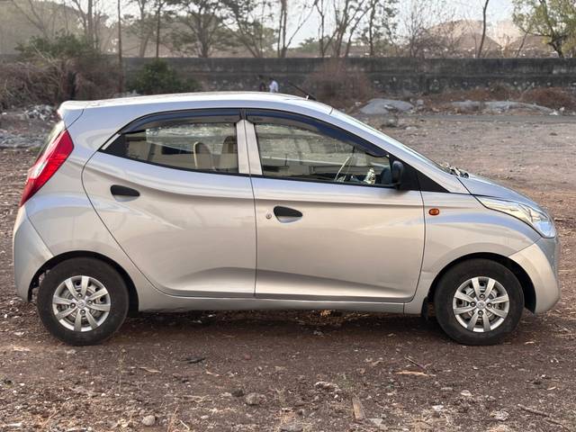 https://images10.gaadi.com/usedcar_image/TP1A.220624.014/original/e947d99a-314d-4ac0-8dc4-b7458cdba13b.jpg?imwidth=6401