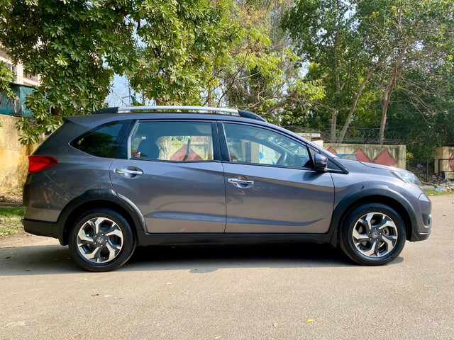 Honda BR-V i-VTEC V CVT Second-hand 2017 Honda BR-V i-VTEC V CVT for sale in New Delhi-1