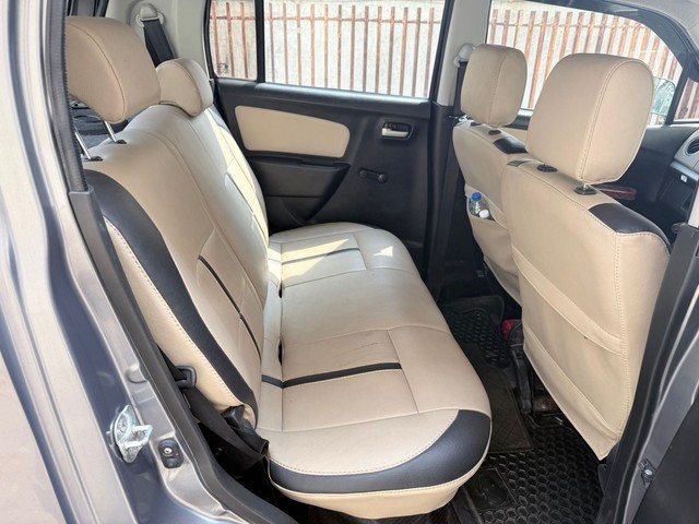 Second-hand 2015 Maruti Suzuki Wagon R LXI CNG for sale in Thane-8