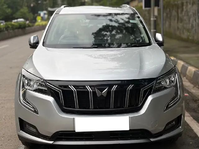 Second-hand 2023 Mahindra XUV700 AX7L 7Str Diesel AT for sale in Mumbai