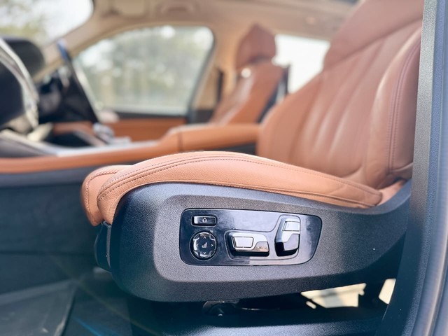 Second-hand 2021 BMW X7 xDrive30d DPE Signature for sale in New Delhi-11