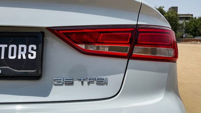 Second-hand 2019 Audi A3 35 TFSI Premium for sale in New Delhi-27