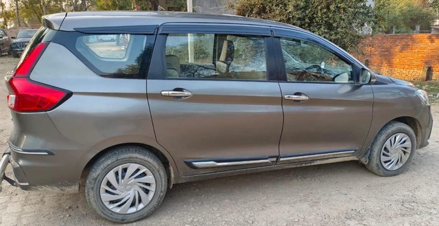Second-hand 2022 Maruti Ertiga VXI for sale in Lucknow-6