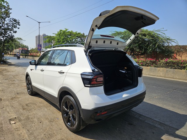 Second-hand 2024 Volkswagen Taigun 1.5 TSI GT Plus DSG ES for sale in Mumbai-3