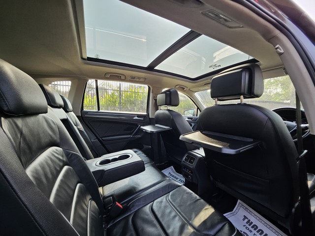 Second-hand 2017 Volkswagen Tiguan 2.0 TDI Highline for sale in Mumbai-18