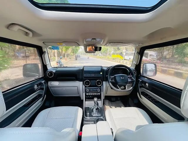 Second-hand 2025 Mahindra Thar ROXX AX7L RWD AT for sale in Mumbai-6