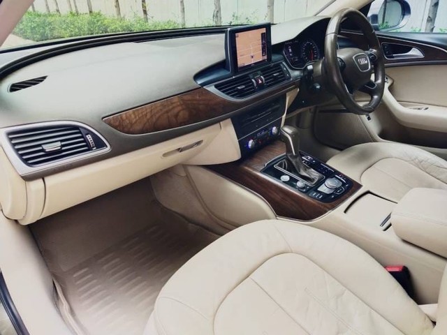 Second-hand 2015 Audi A6 35 TDI Premium for sale in Hyderabad-9