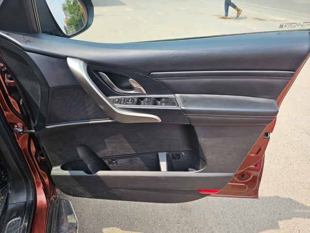 Second-hand 2019 Mahindra XUV500 W11 FWD Diesel for sale in New Delhi-13