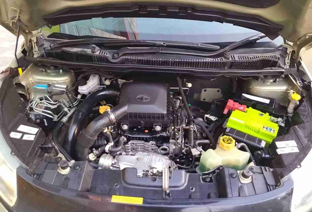 Second-hand 2022 Tata Nexon XZA Plus Kaziranga Edition AMT for sale in Faridabad-4