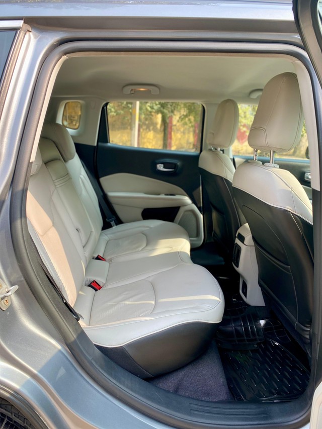 Second-hand 2019 Jeep Compass 1.4 Limited for sale in New Delhi-9