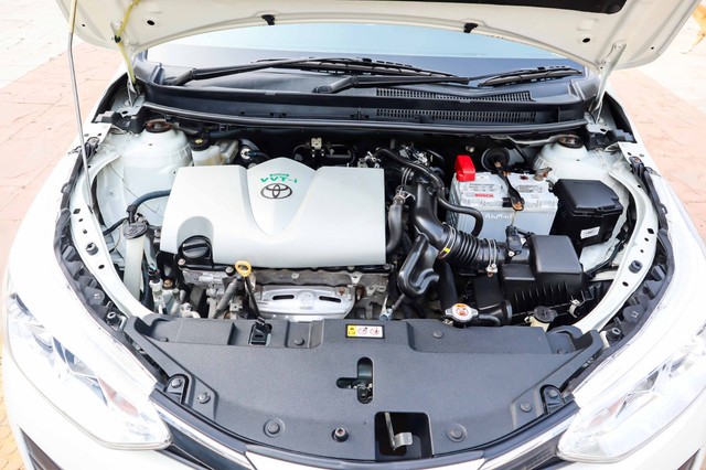 Second-hand 2018 Toyota Yaris G CVT BSIV for sale in New Delhi-4