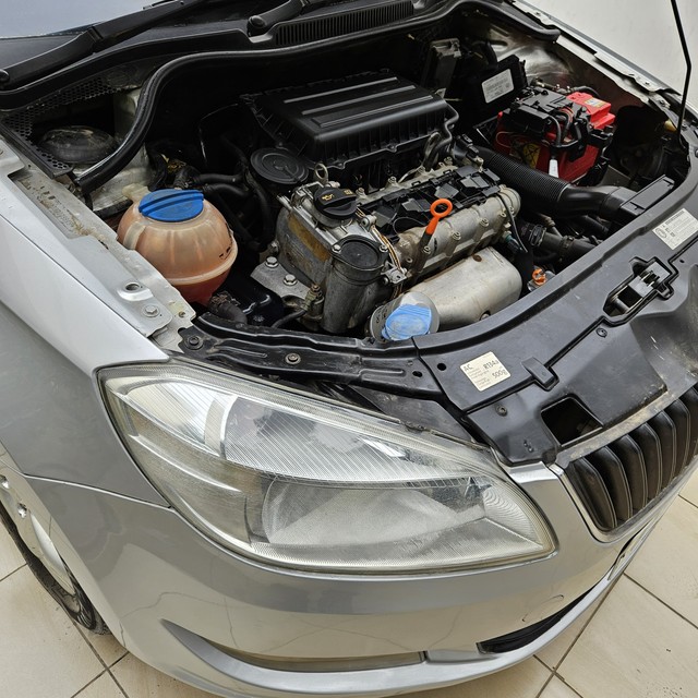 Skoda Rapid 1.6 MPI AT Elegance Second-hand 2013 Skoda Rapid 1.6 MPI AT Elegance for sale in Gurgaon-10