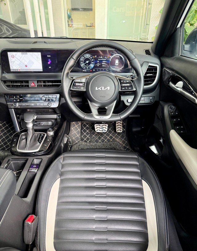 Second-hand 2023 Kia Seltos GTX Plus S Turbo DCT for sale in Hyderabad-12