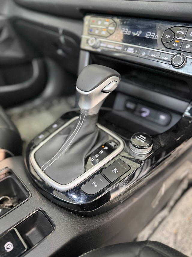 Second-hand 2023 Kia Seltos GTX Plus S Turbo DCT for sale in Hyderabad-9