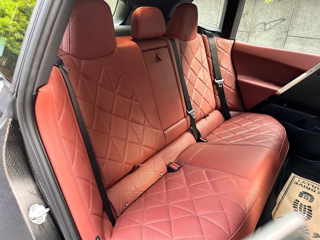 Second-hand 2024 BMW iX xDrive40 for sale in New Delhi-22