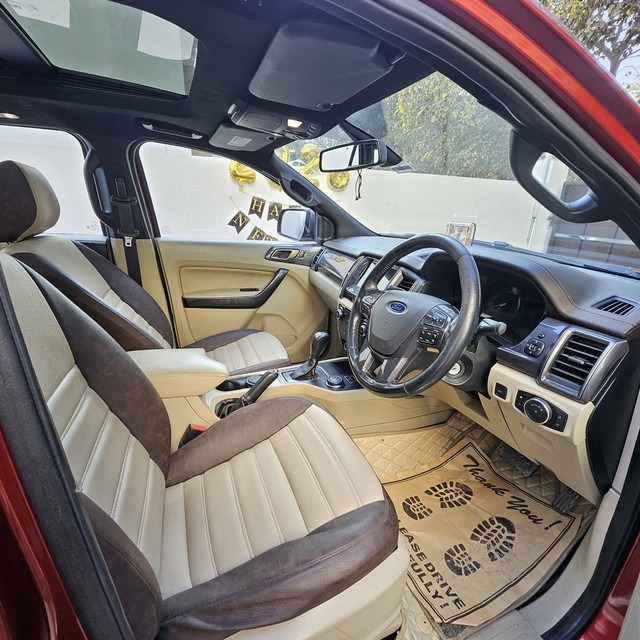 Second-hand 2016 Ford Endeavour 3.2 Titanium AT 4X4 for sale in Gurgaon-7