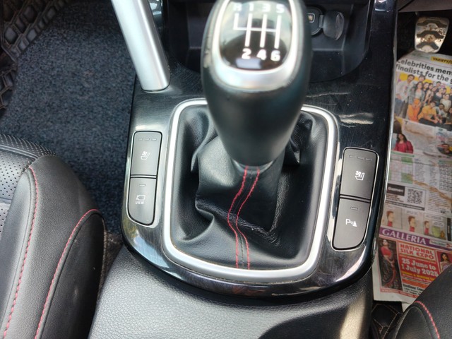 Second-hand 2020 Kia Seltos GTX Plus for sale in Bangalore-11