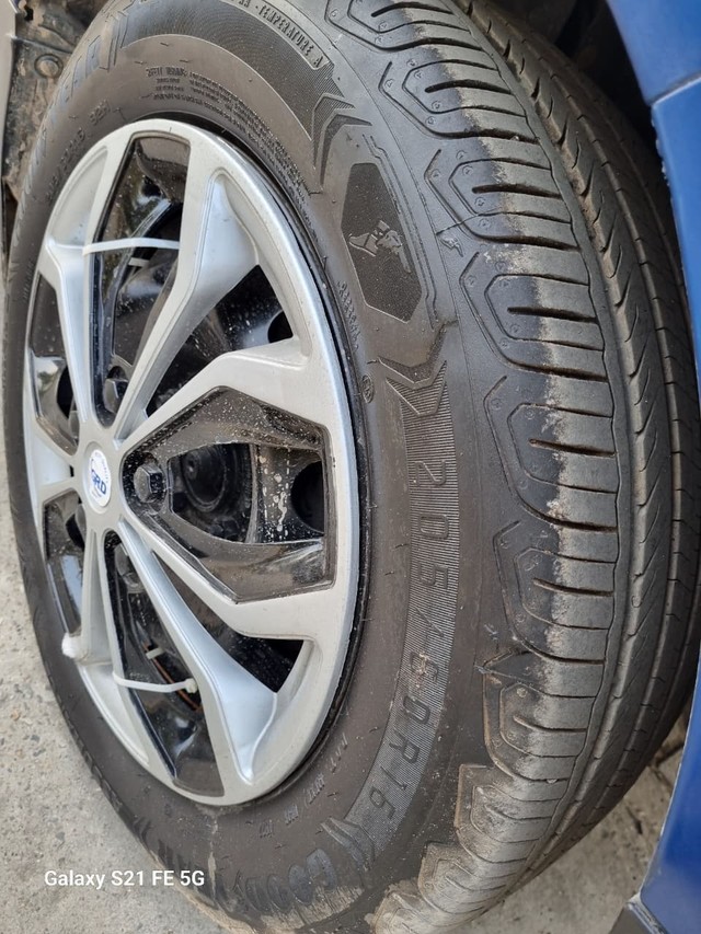 Second-hand 2019 Ford Ecosport 1.5 Petrol Trend Plus AT BSIV for sale in New Delhi-6