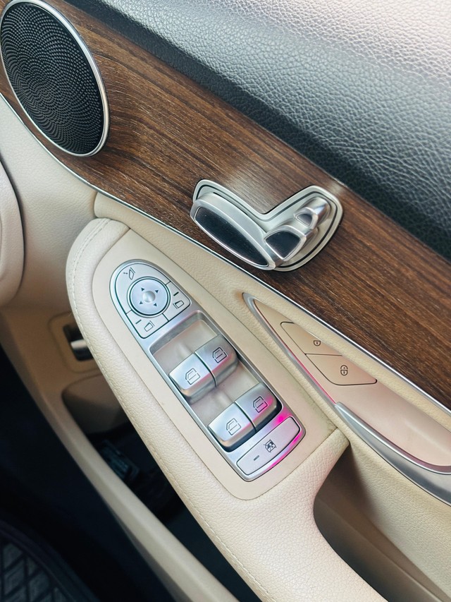 Second-hand 2019 Mercedes-Benz C-Class Progressive C 200 for sale in New Delhi-9