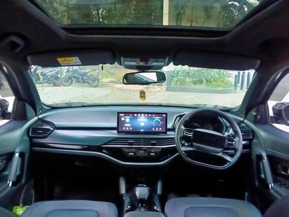 2023 Tata Safari XZA Plus AT Dark Edition BSVI