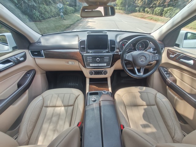 Second-hand 2017 Mercedes-Benz GLE 250d for sale in Hyderabad-12