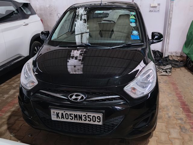 Hyundai i10 Sportz AT Second-hand 2013 Hyundai i10 Sportz AT for sale in Bangalore