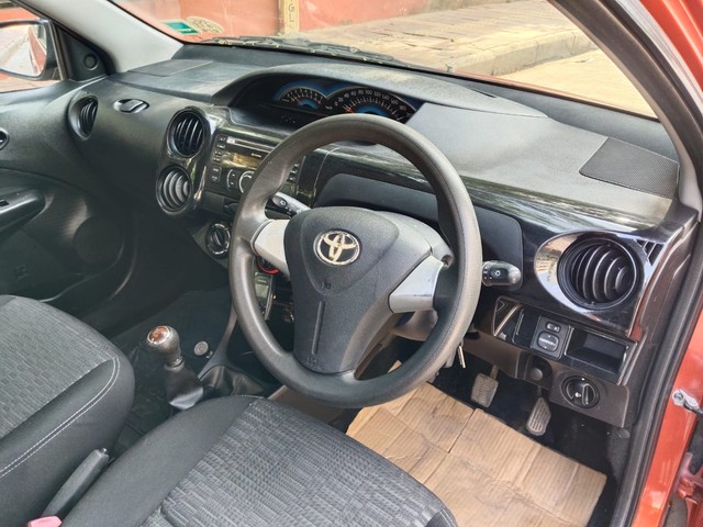 Toyota Etios Cross 1.2L G Second-hand 2015 Toyota Etios Cross 1.2L G for sale in New Delhi-15