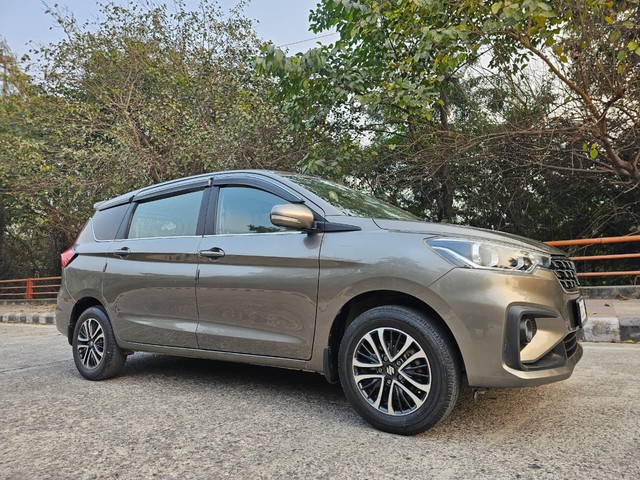 Second-hand 2023 Maruti Ertiga VXi (O) CNG for sale in New Delhi-5