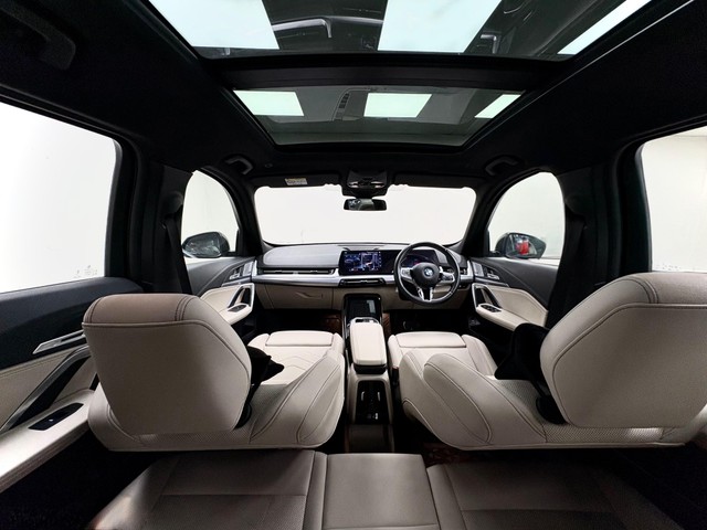 Second-hand 2023 BMW X1 sDrive18d M Sport for sale in Pune-15