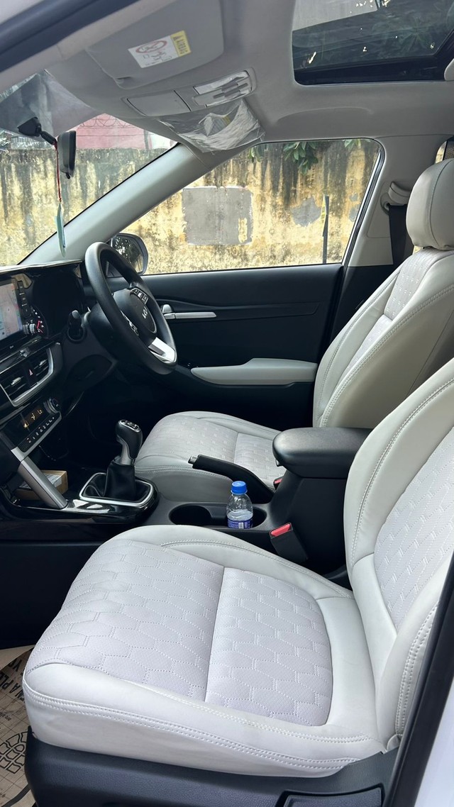 Second-hand 2022 Kia Seltos HTK Plus G for sale in New Delhi-17