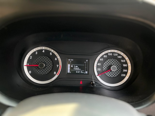 Second-hand 2022 Hyundai Aura S CNG for sale in Thane-6