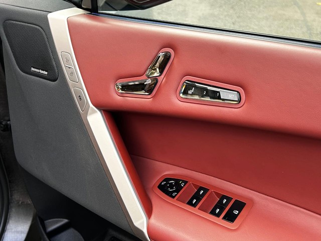 Second-hand 2024 BMW iX xDrive40 for sale in New Delhi-21