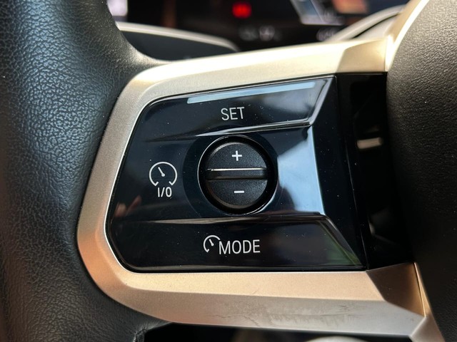 Second-hand 2024 BMW iX xDrive40 for sale in New Delhi-19