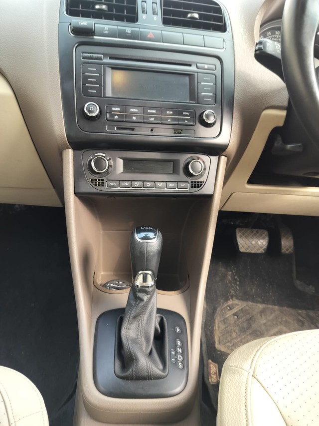 Second-hand 2016 Skoda Rapid 1.5 TDI AT Style Plus for sale in Bangalore-11