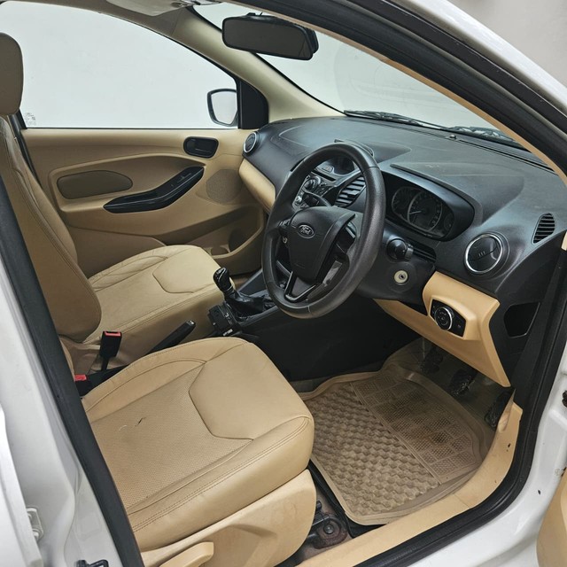 Second-hand 2016 Ford Figo 1.2P Titanium MT for sale in Gurgaon-11