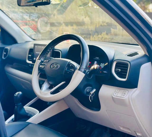 Hyundai Venue S BSVI Second-hand 2023 Hyundai Venue S BSVI for sale in New Delhi-9