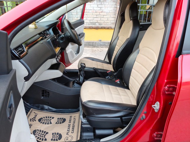 Renault Triber RXT BSVI Second-hand 2021 Renault Triber RXT BSVI for sale in Kolkata-12