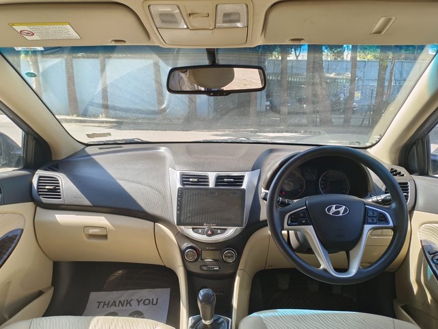 Second-hand 2014 Hyundai Verna 1.6 CRDI for sale in Nashik-5