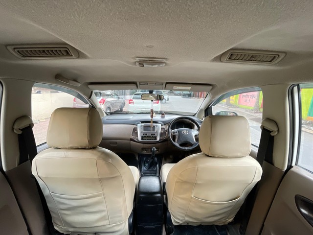 Second-hand 2015 Toyota Innova 2.5 G (Diesel) 7 Seater BS IV for sale in Indore-6