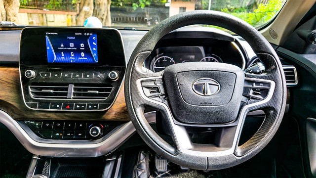 Tata Harrier XT BSIV Second-hand 2019 Tata Harrier XT BSIV for sale in New Delhi-9