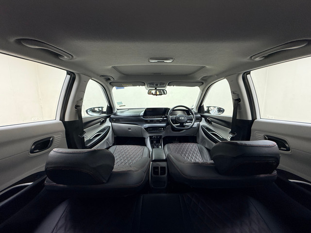 Second-hand 2024 Hyundai i20 Asta Opt IVT for sale in Pune-14