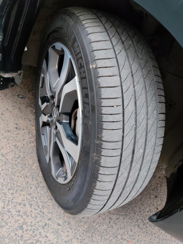 Second-hand 2019 Honda WR-V i-VTEC VX for sale in Kolkata-27