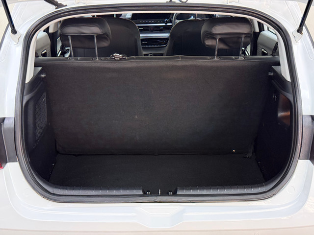 Second-hand 2024 Hyundai i20 Asta Opt IVT for sale in Pune-16