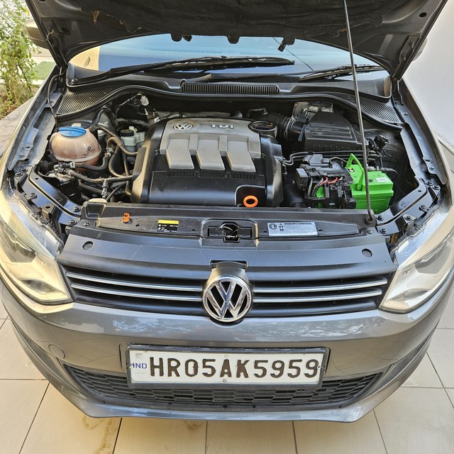 Second-hand 2013 Volkswagen Polo 1.5 TDI Comfortline for sale in Gurgaon-4