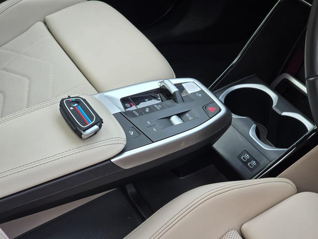 Second-hand 2025 BMW X1 sDrive18i M Sport for sale in New Delhi-15