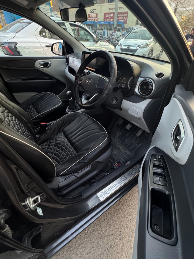 Second-hand 2021 Hyundai Grand i10 Nios Sportz CNG for sale in New Delhi-7